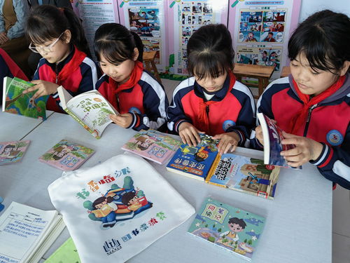 書(shū)香致遠(yuǎn) 萬(wàn)卷同行 臨沭開(kāi)展圖書(shū)漂流活動(dòng)，讓書(shū)香飄萬(wàn)家